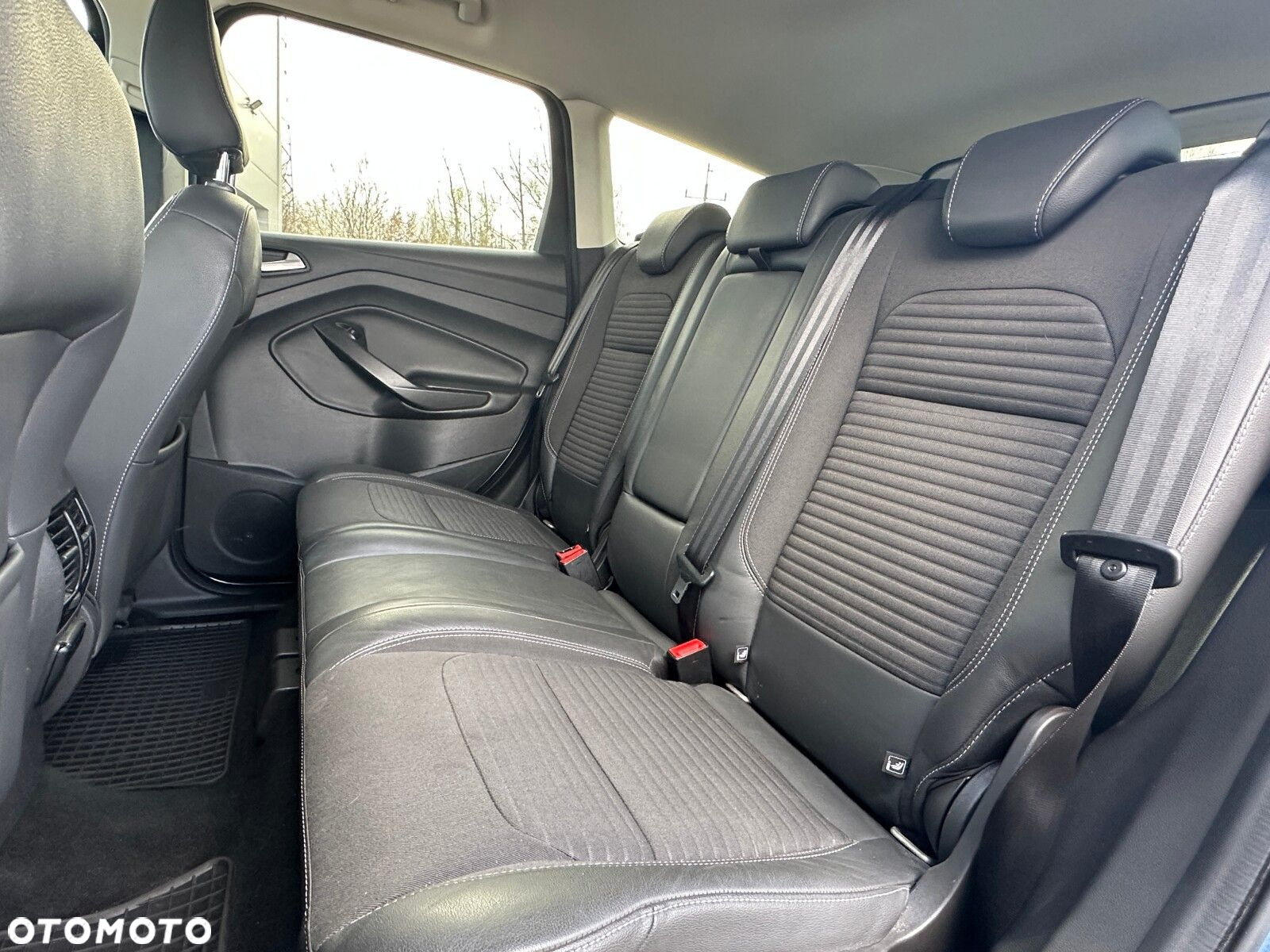 Ford Kuga 1.5 EcoBoost FWD Titanium ASS GPF - 18