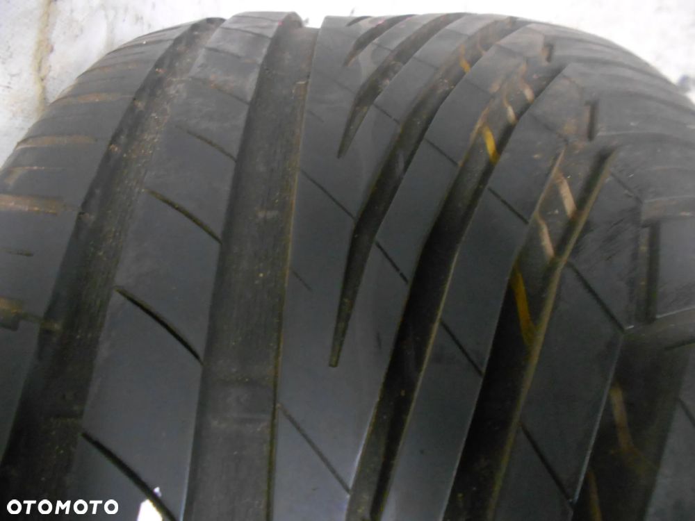OPONA POJEDYNKA 265/35R19 UNIROYAL RAIN SPORT 3 XL DOT 1217 7MM - 2