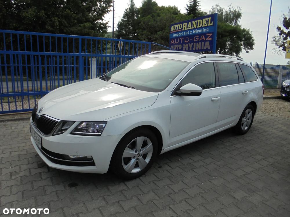 Skoda Octavia 2.0 TDI DSG Ambition - 3