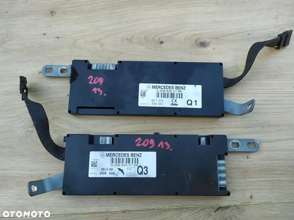 MERCEDES W209 CLK CABRIO MODUŁ WZMACNIACZ ANTENY A2098200789 A2098205789 - 1