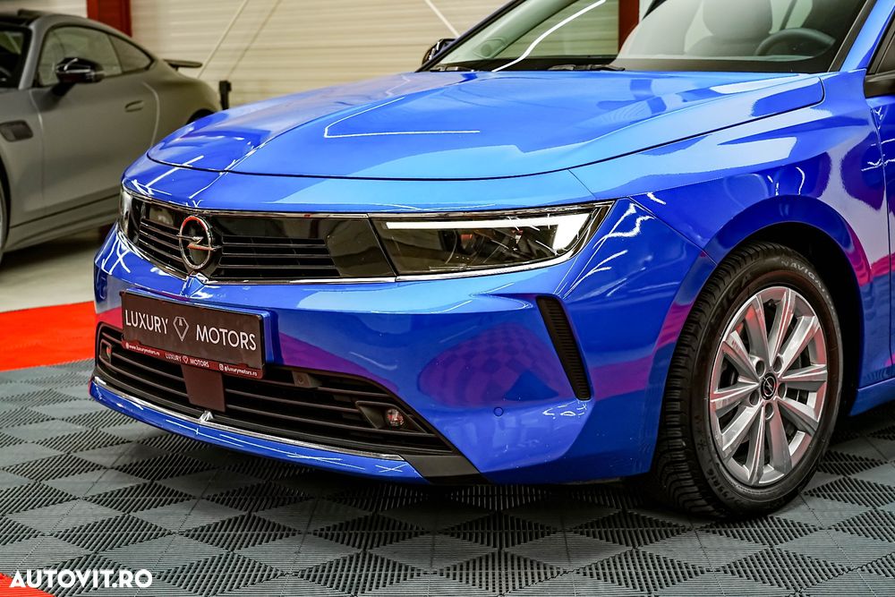 Opel Astra 1.2L Turbo Start/Stop AT8 Business Edition - 33