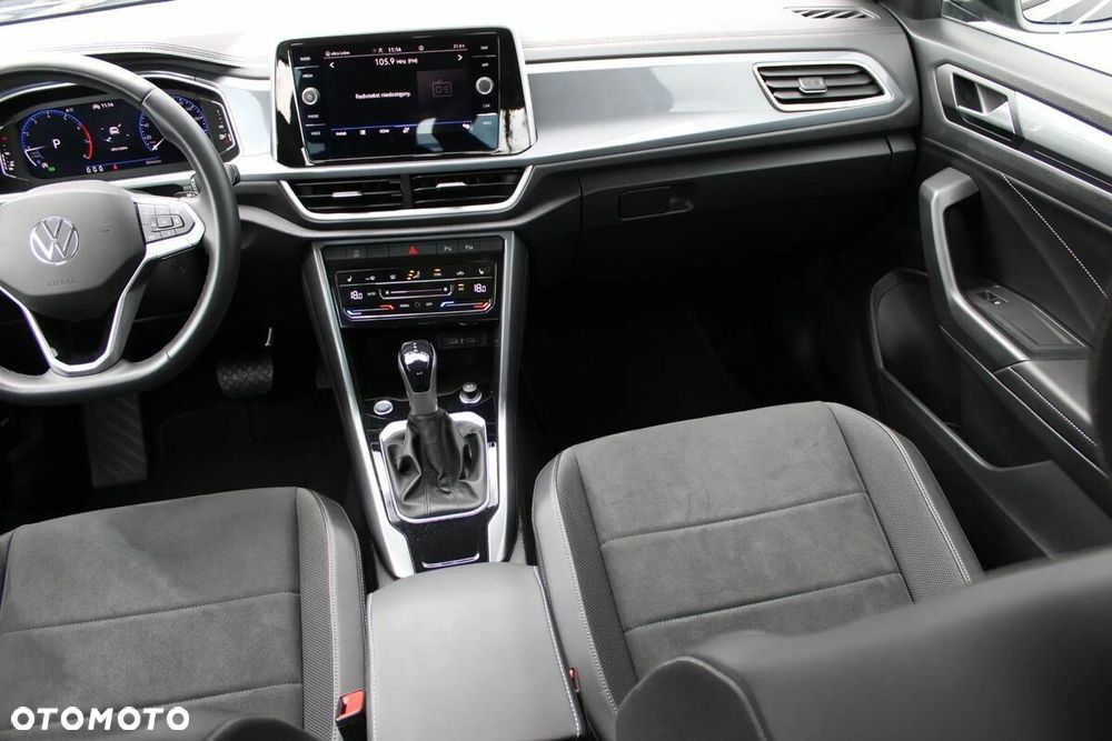 Volkswagen T-Roc 1.5 TSI Style DSG - 13
