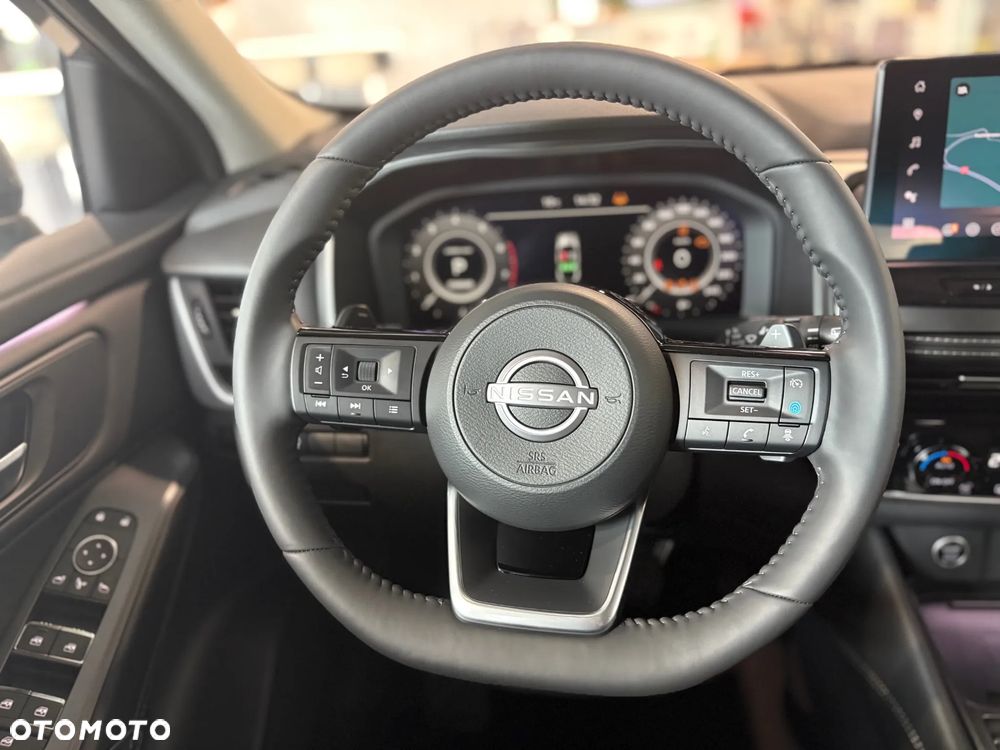 Nissan Qashqai 1.3 DIG-T mHEV N-Connecta Xtronic - 17