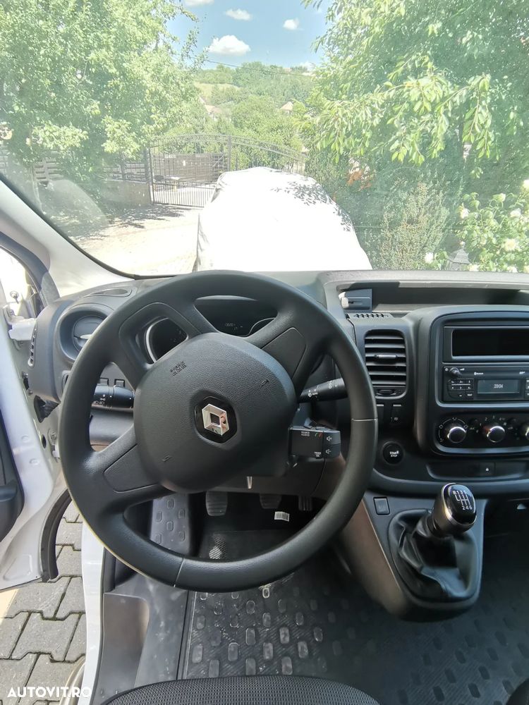 RENAULT Trafic 2020 — imagine 11