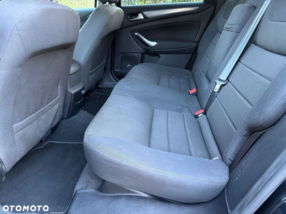 Ford Mondeo SW 2.0 TDCi Titanium - 15