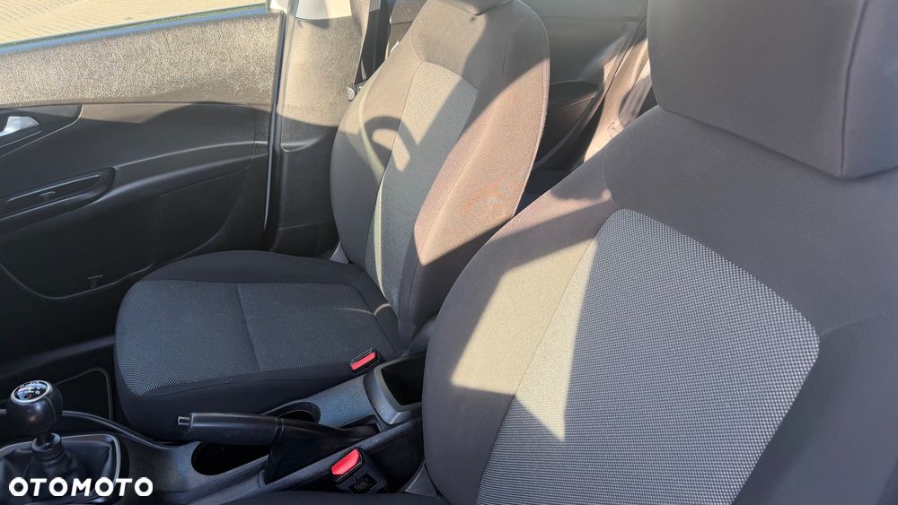 Fiat Tipo 1.4 16v Lounge EU6d - 16
