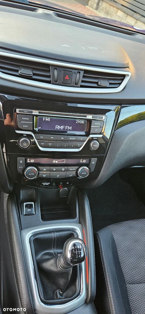 Nissan Qashqai 1.2 DIG-T N-Connecta - 20