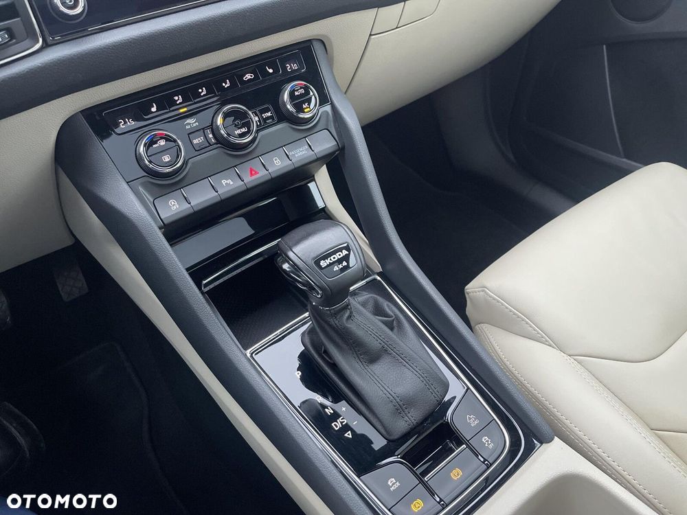 Skoda Kodiaq 2.0 TSI 4x4 Style DSG - 16