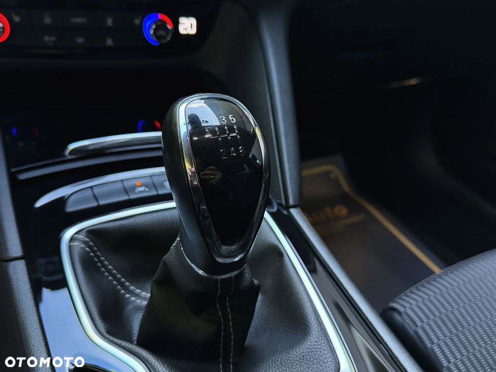Opel Insignia 1.6 T Ultimate S&S - 26