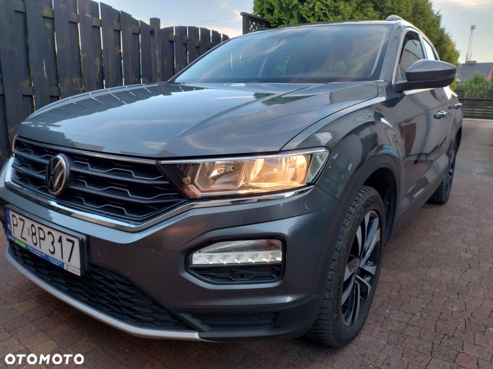Volkswagen T-Roc - 26