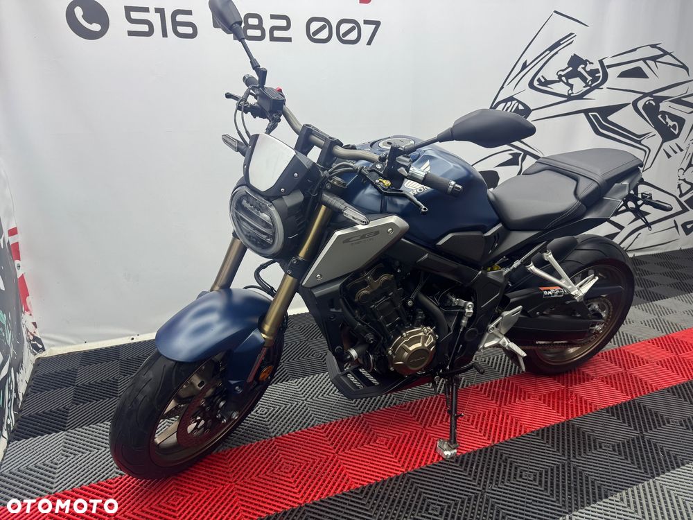 Honda CB - 7