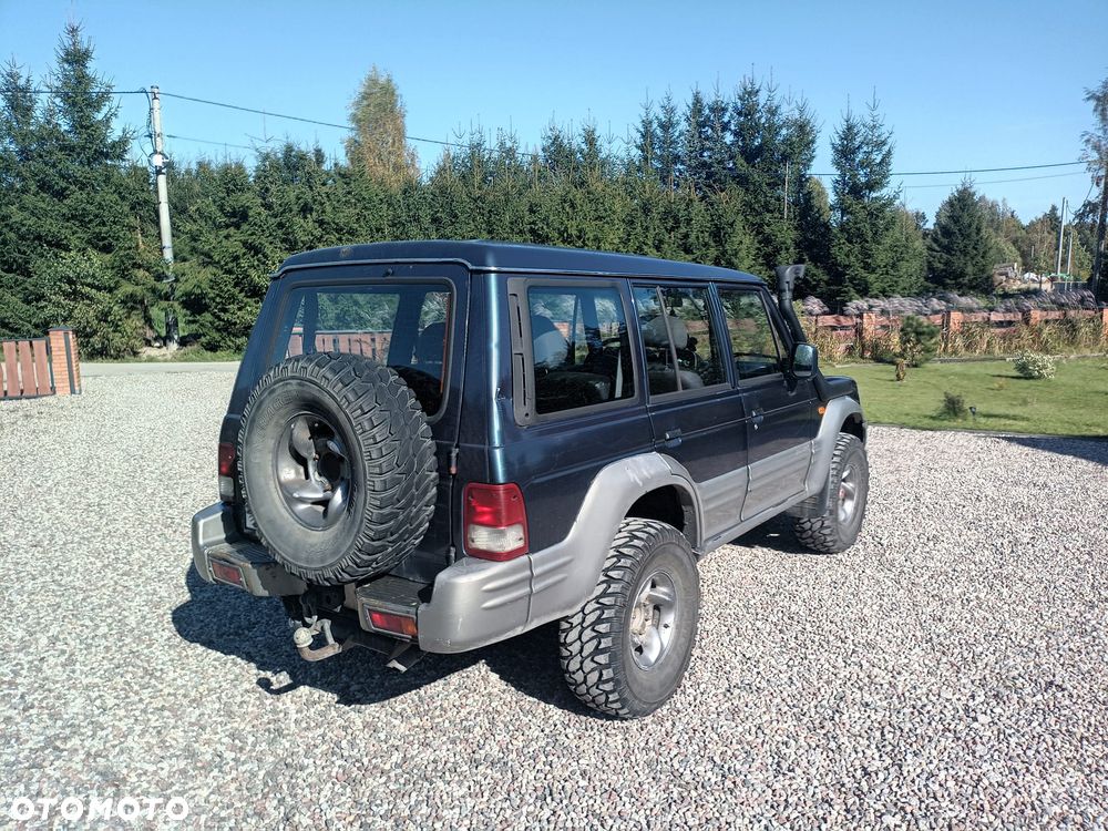 Hyundai Galloper - 7