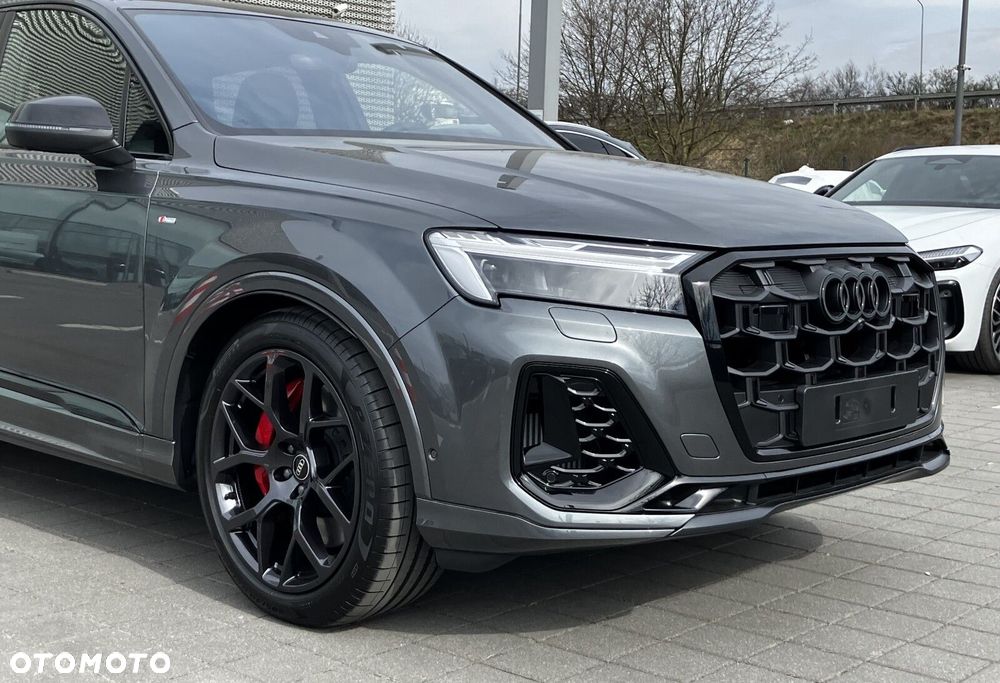 Audi Q7 - 11