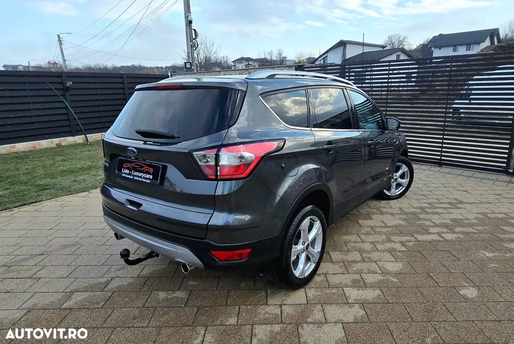 Ford Kuga 2.0 TDCi 4x4 Aut. Titanium - 4
