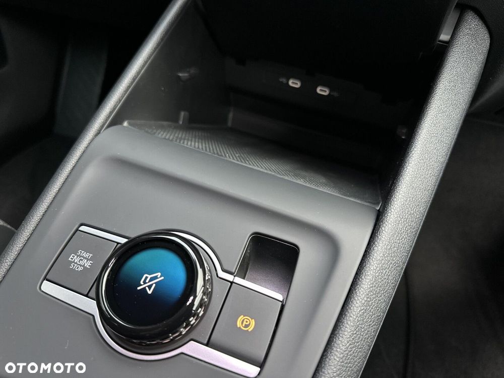 Volkswagen Tiguan - 33