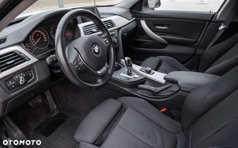 BMW Seria 4 420i xDrive Sport-Aut Modern Line - 7