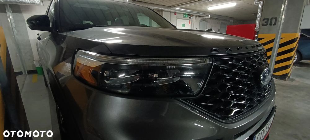 Ford Explorer - 18
