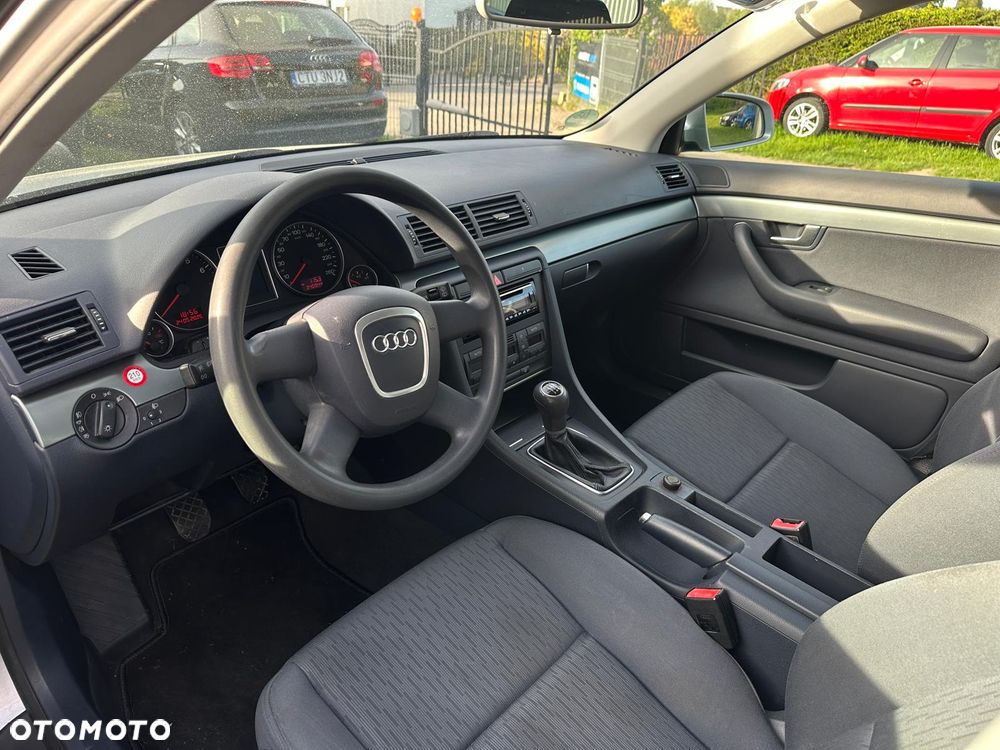 Audi A4 Avant 1.6 - 13