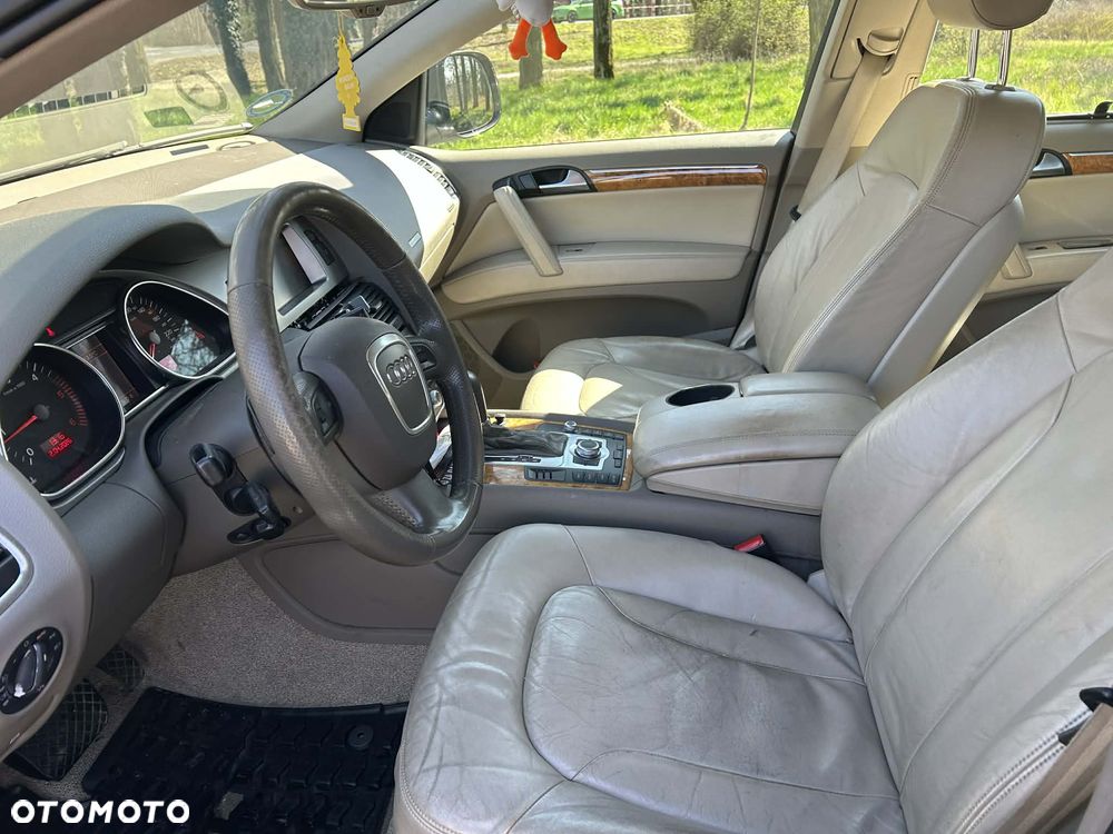 Audi Q7 3.0 TDI Quattro Tiptronic - 9