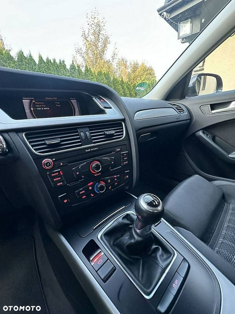 Audi A4 Avant - 12