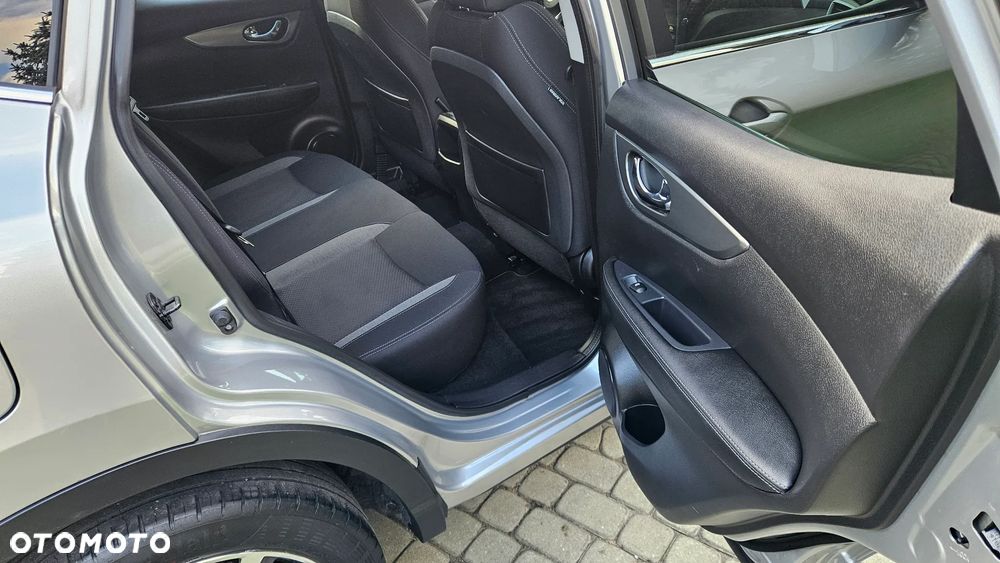 Nissan Qashqai 1.3 DIG-T Acenta - 30