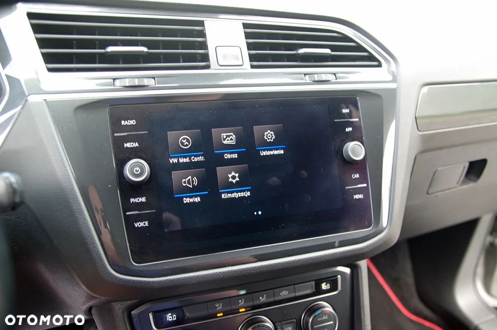 Volkswagen Tiguan 1.5 TSI ACT OPF DSG Highline - 32