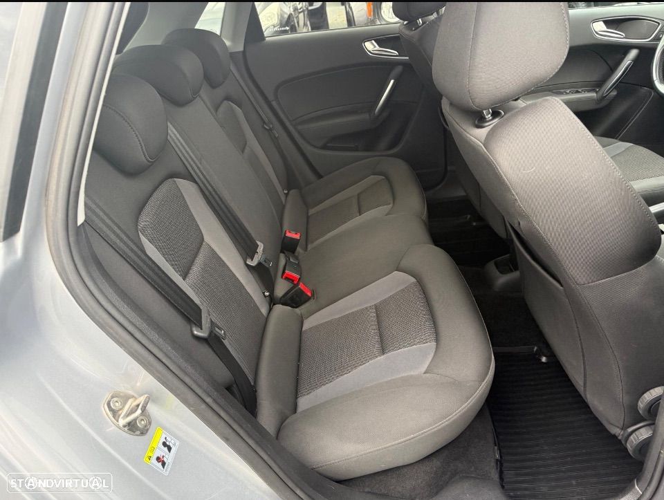 Audi A1 Sportback 1.4 TDI S-line S tronic - 9