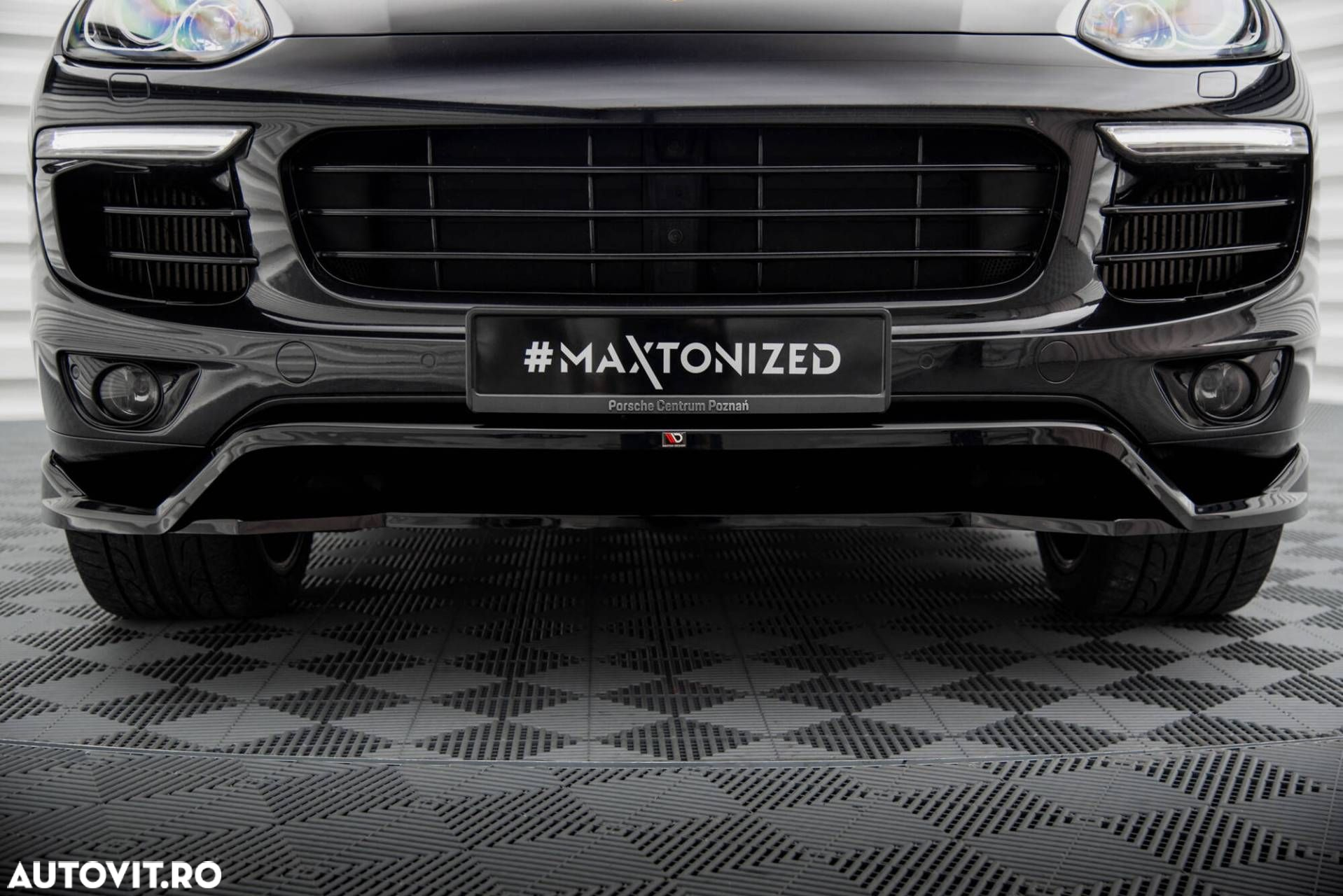 Pachet Exterior Prelungiri compatibil cu Porsche Cayenne Mk2 Maxton Design - 5
