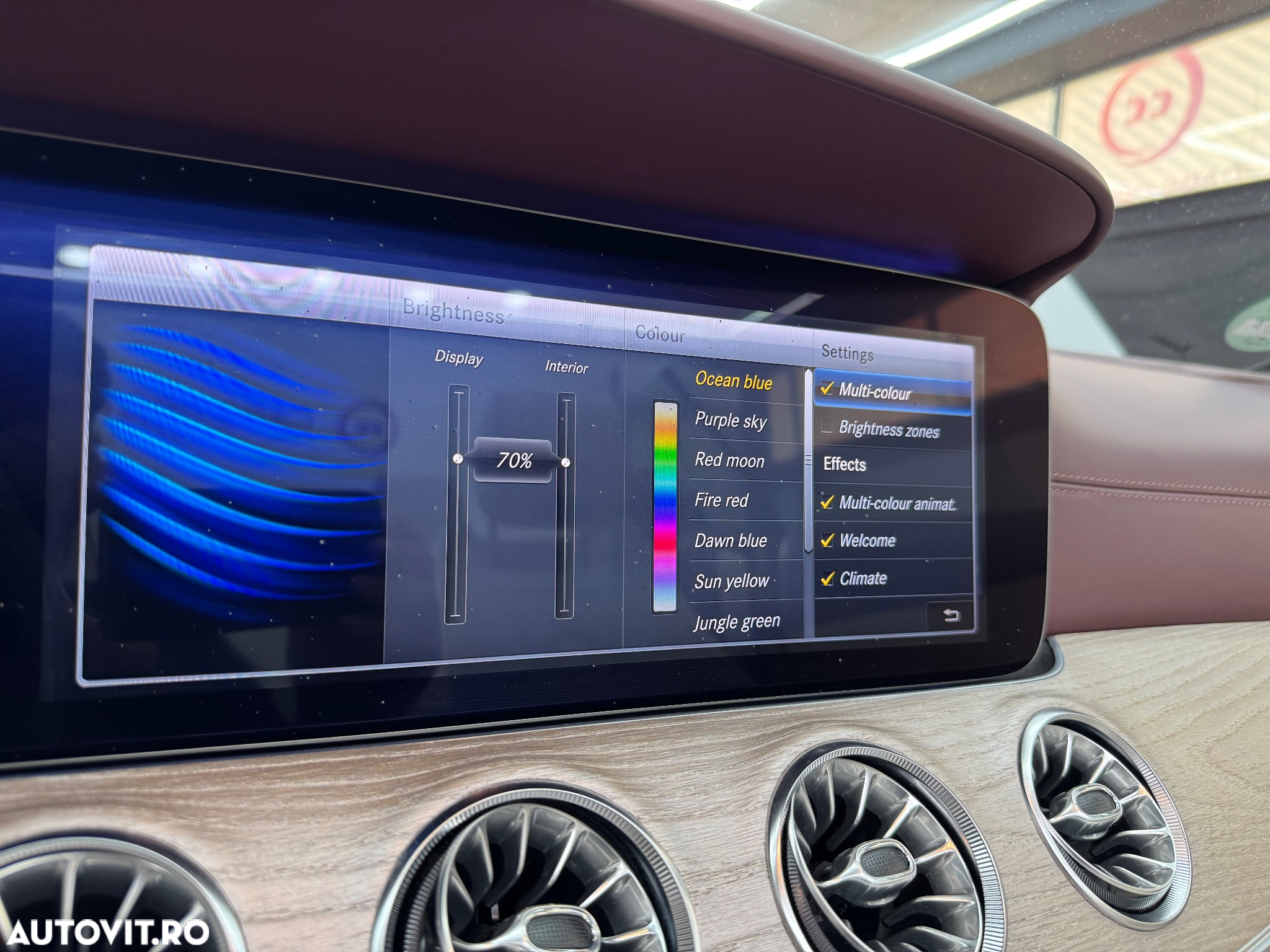 Mercedes-Benz E 400 4Matic Cabrio 9G-TRONIC AMG Line - 26
