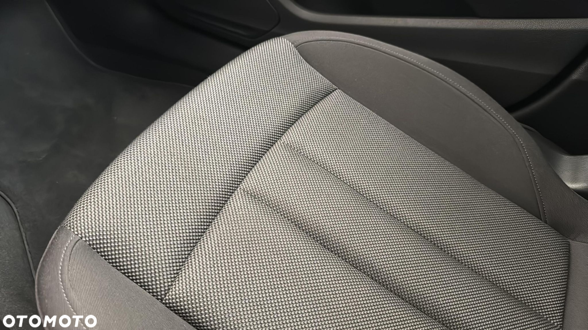 Audi A4 ver-35-tfsi-mhev-s-tronic - 20