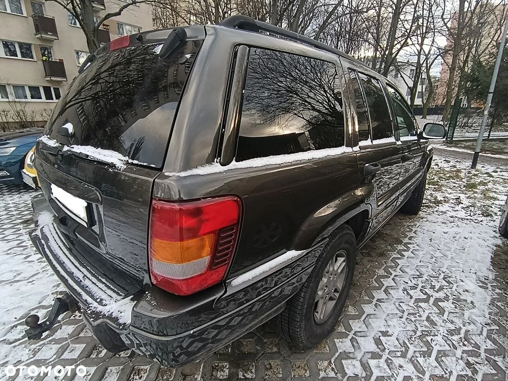 Jeep Grand Cherokee - 26
