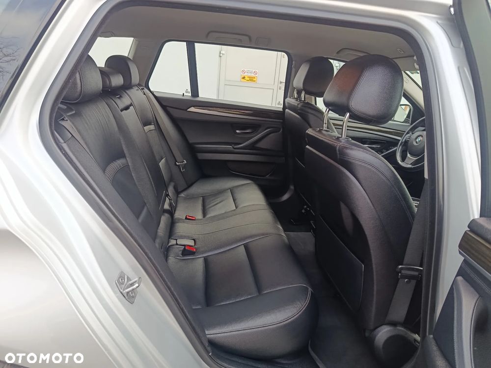 BMW Seria 5 520d xDrive Luxury Line - 20