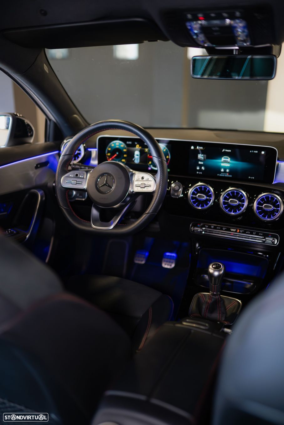 Mercedes-Benz A 180 d AMG Line - 30