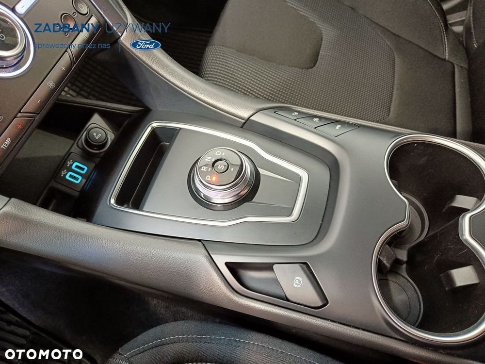 Ford Mondeo 2.0 EcoBlue Titanium - 22