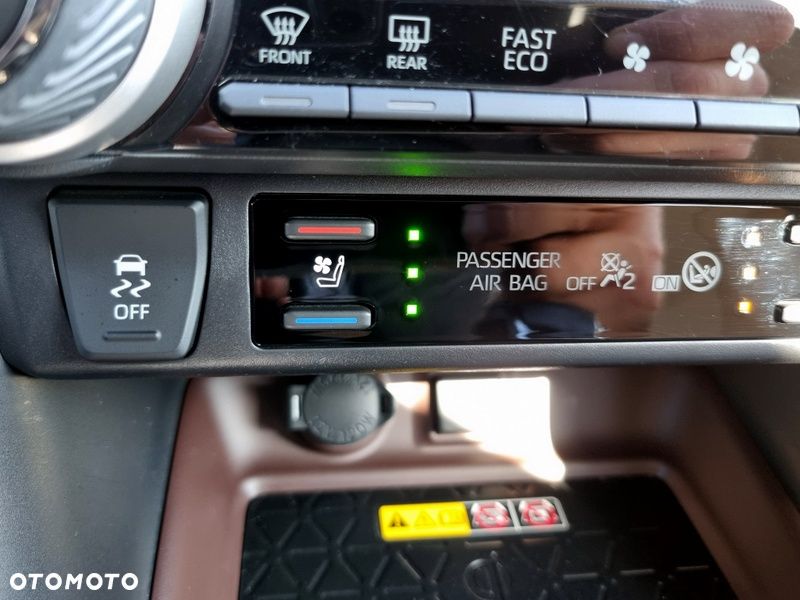 Toyota RAV4 2.5 Hybrid Executive 4x4 - 17