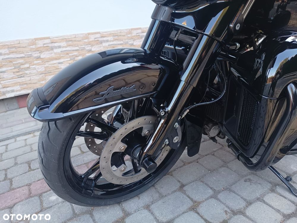 Harley-Davidson Touring Electra Glide - 18