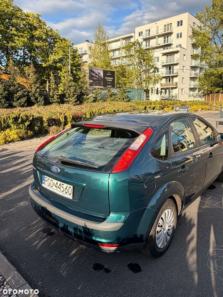 Ford Focus 1.6 16V Trend - 7