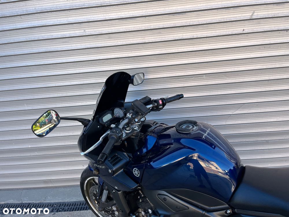 Yamaha FZ - 10