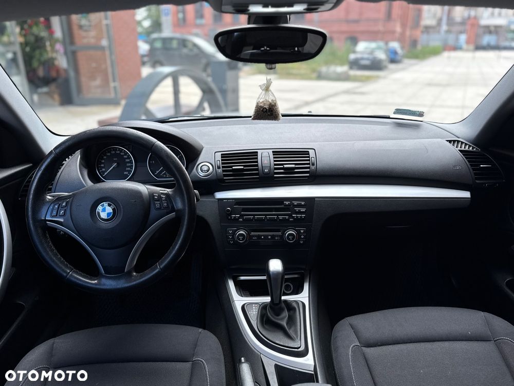 BMW Seria 1 - 14