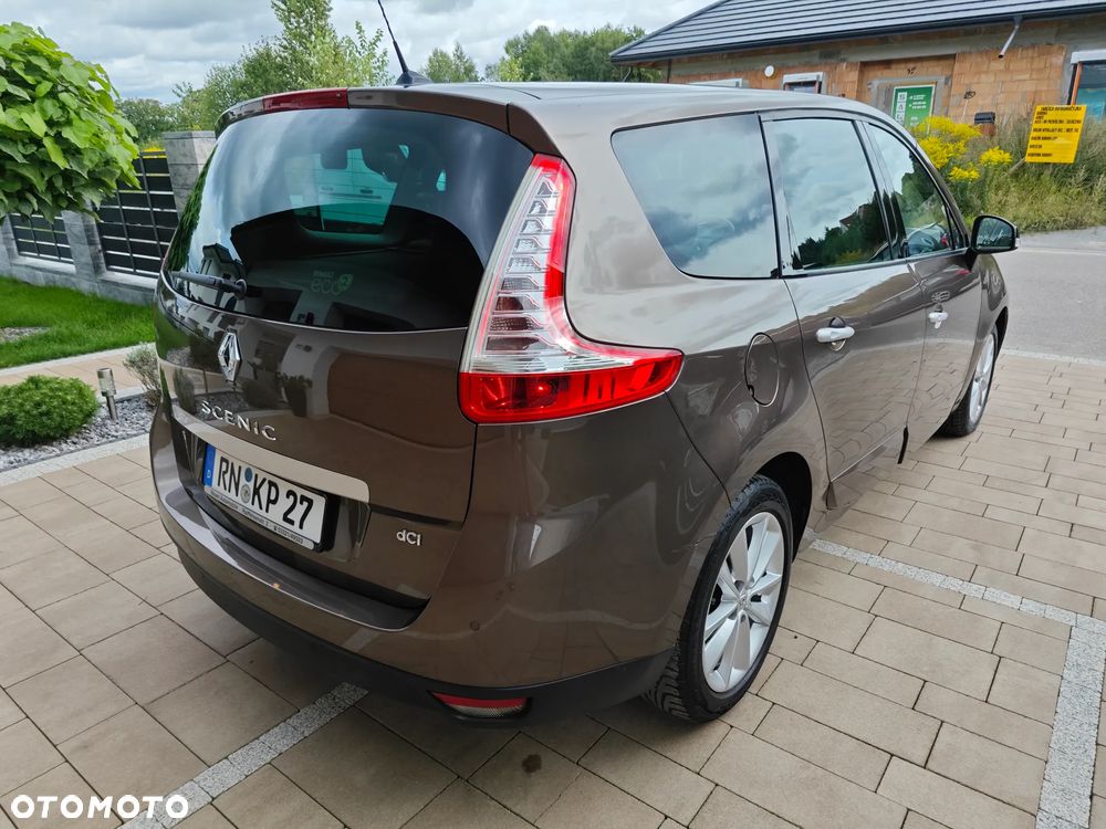 Renault Grand Scenic - 29