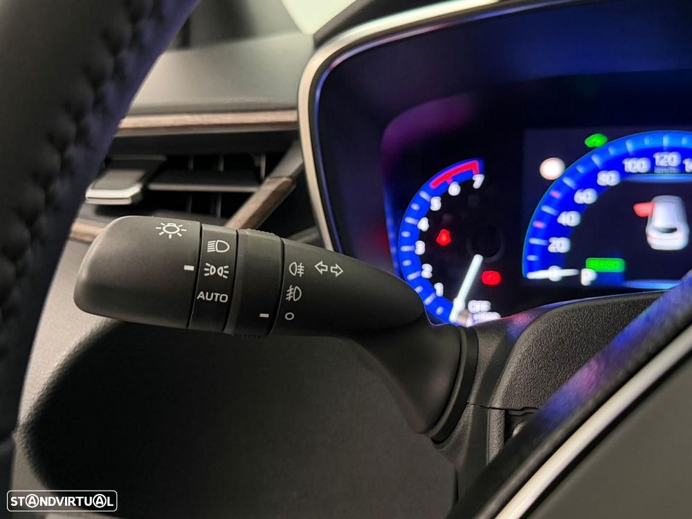 Toyota Corolla Touring Sports 1.8 Hybrid Trek - 20