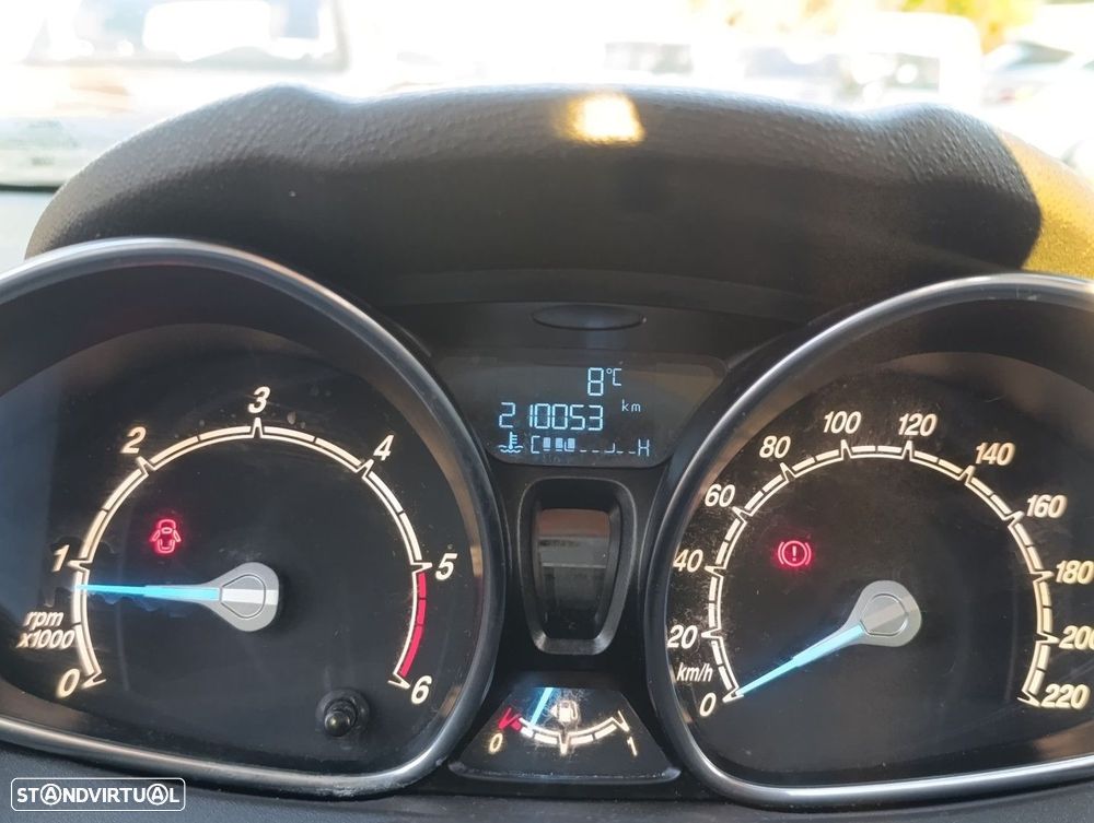 Ford Fiesta 1.6 TDCI Titanium ECOnetic 95g - 10