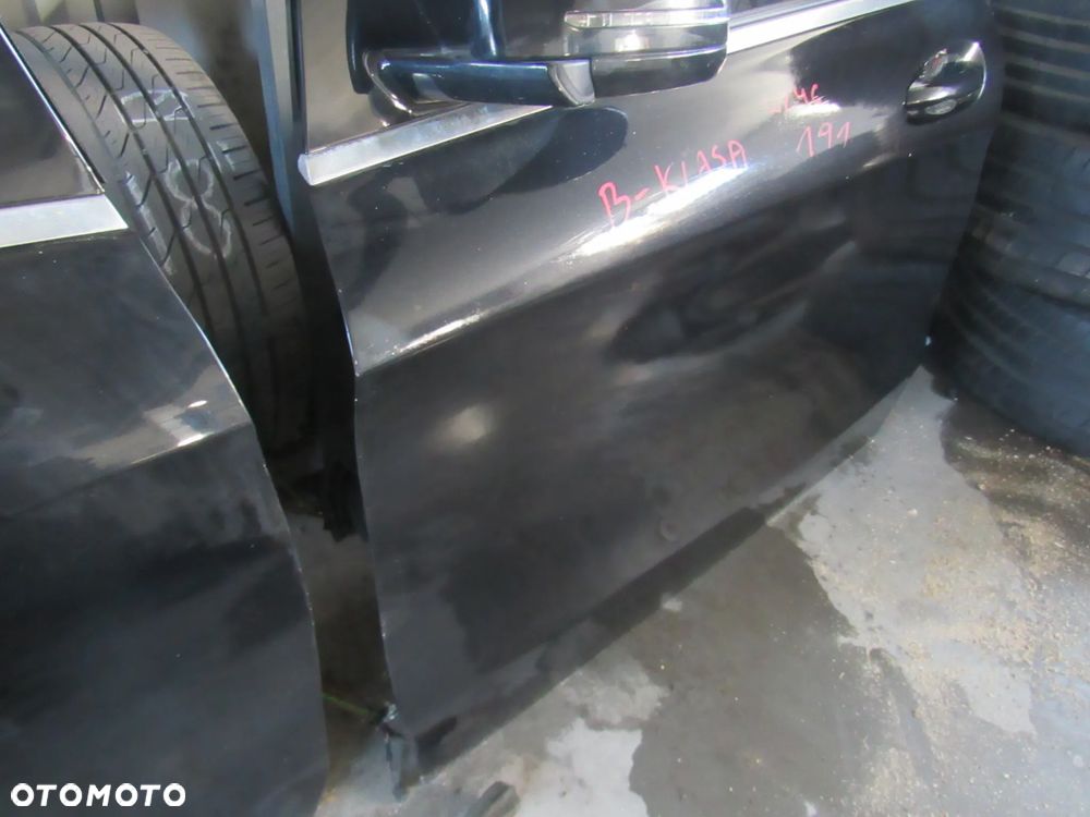 mercedes b klasa w246 przednie lewe drzwi 191 .. - 2