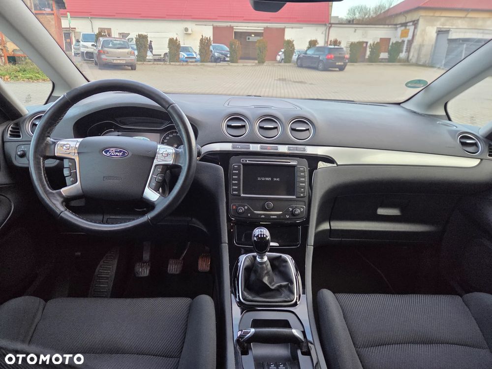 Ford S-Max 2.0 TDCi DPF Titanium X - 25