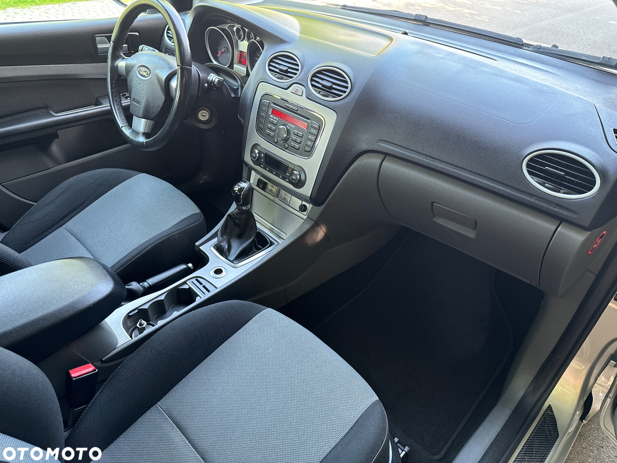 Ford Focus - 13