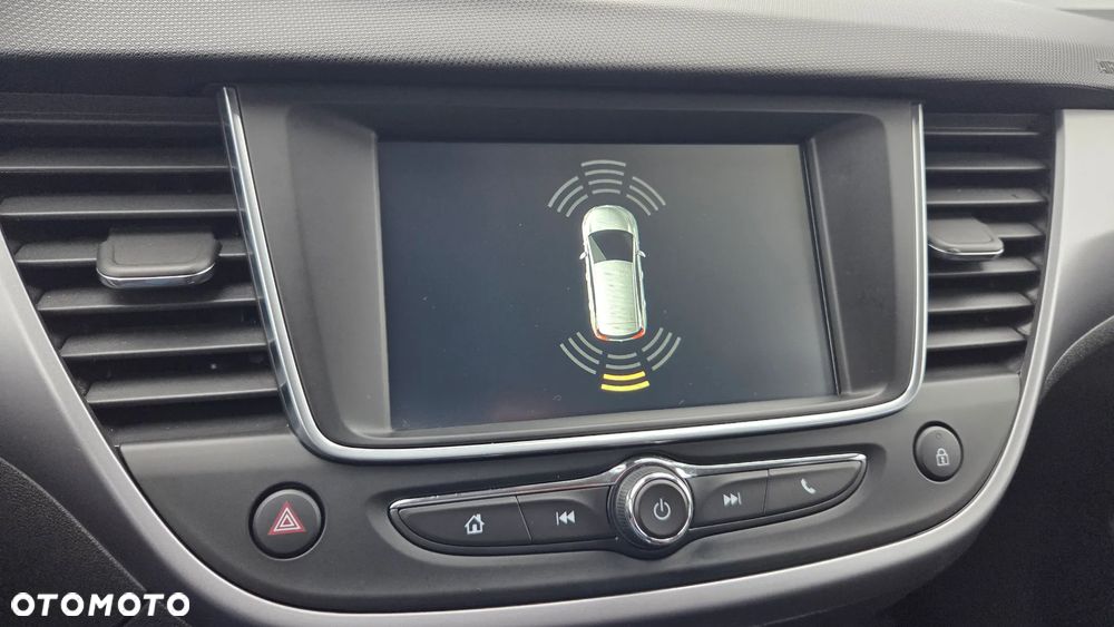 Opel Crossland X 1.2 T Enjoy S&S - 30