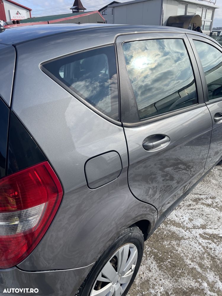 Mercedes-Benz A 150 - 9