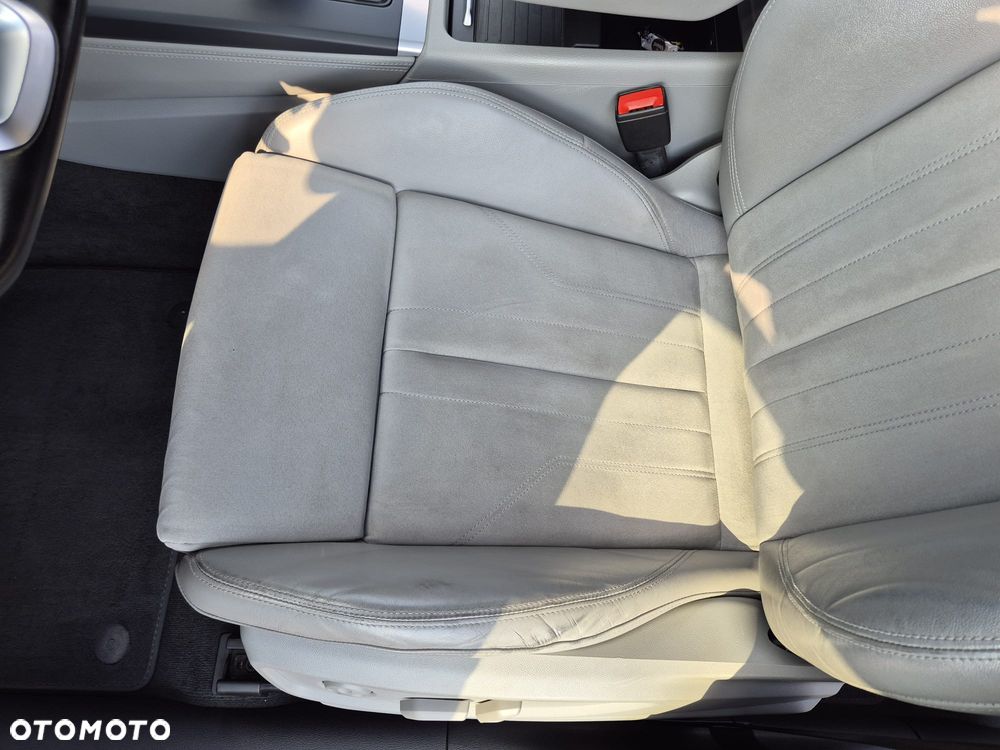 Audi Q5 Sportback 40 TDI quattro S tronic S line - 13