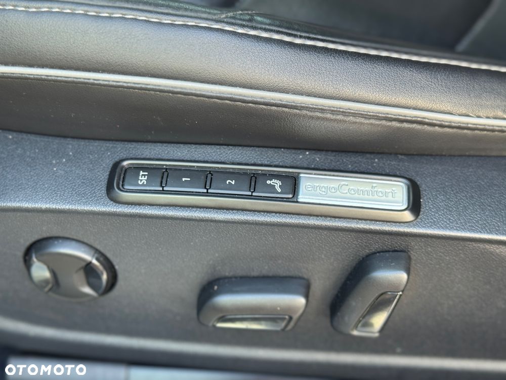 Volkswagen Arteon 2.0 TSI OPF 4Motion DSG R-Line - 35