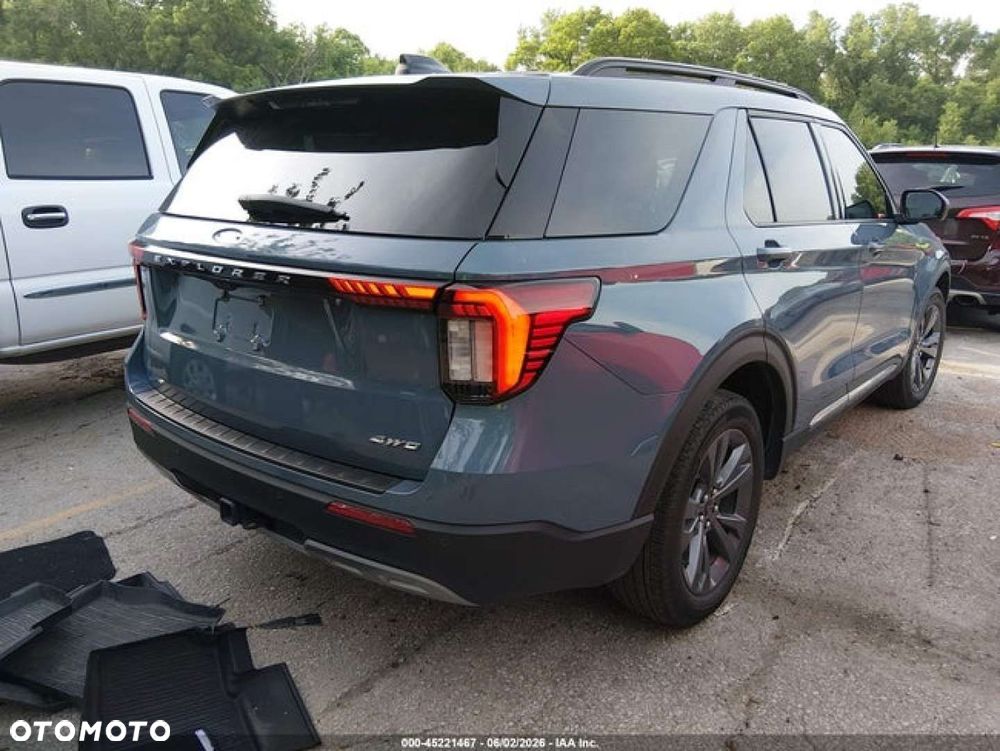 Ford Explorer - 5